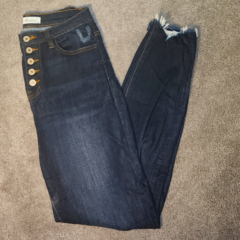 Kancan lightly distressed dark denim jeans size 7/27